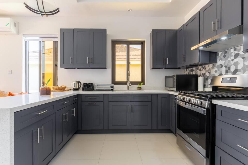 Sun Shine Luxury Villas 2 Bedroom Pool & Gym Ocho Rios St Ann Εξωτερικό φωτογραφία